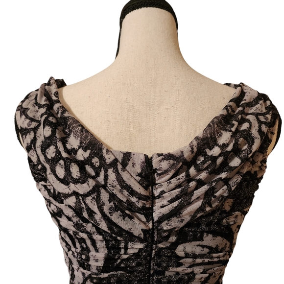 WHBM Bodycon Off The Shoulder Sheath Dress, Sz. 2 - Picture 7 of 9